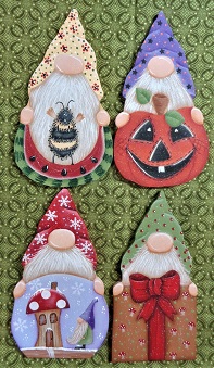 #8264 Seasonal Gnomes Ornaments